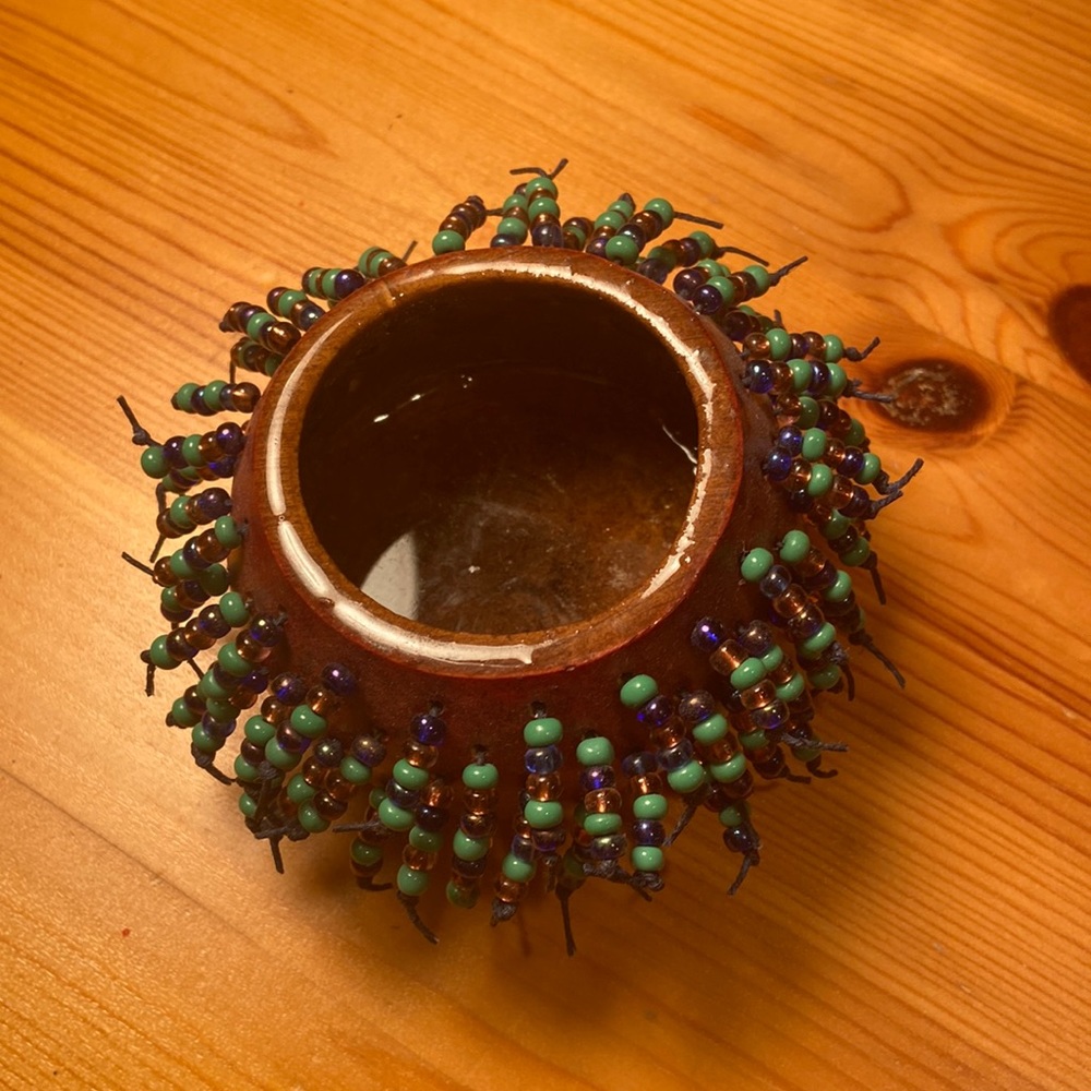 Decorative bowl